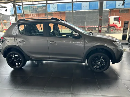 Stepway Intens Mecánica