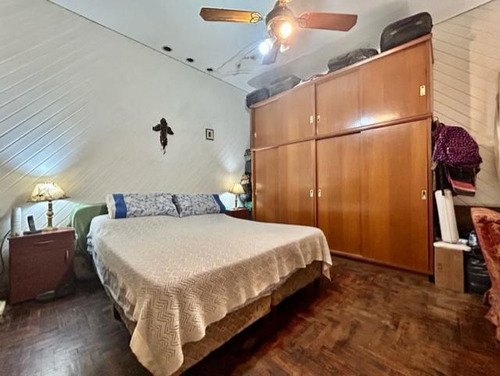Ph Tipo Casa De 3 Amb, Con Patio Y Terraza Propia En Pque. Avellaneda, En Venta