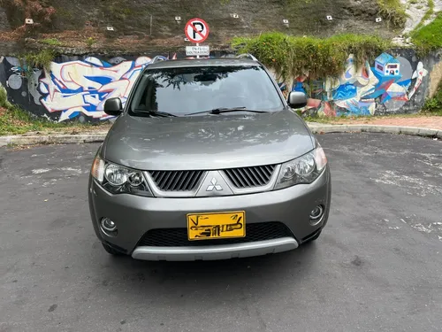 Mitsubishi Outlander 2.4