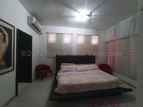 Imagen 12 de 18 de Singular Y Destacada Casa En El Piñal El Limon Ljsa 22-13507