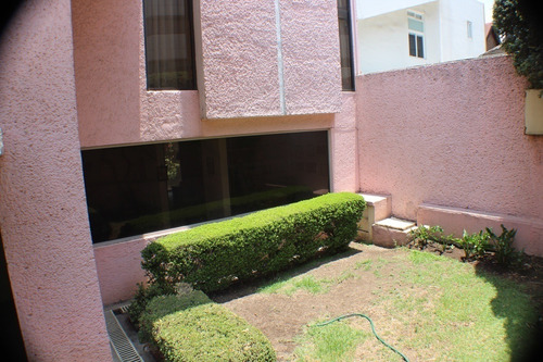 Imagen 3 de 30 de Residencia En Venta Con Excelente Proyecto Arquitectónico