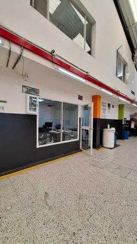 Amplia Bodega Esquinera En Funza (520m2, 15kva). Cod A5815