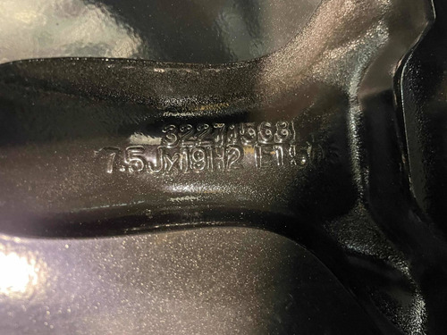 Roda Original Volvo Xc60 T8 Inscription 2022 Aro 19 (unid) (Usado)