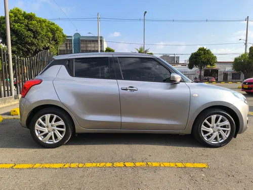 Suzuki Swift 1.2 Hybrid 2Wd