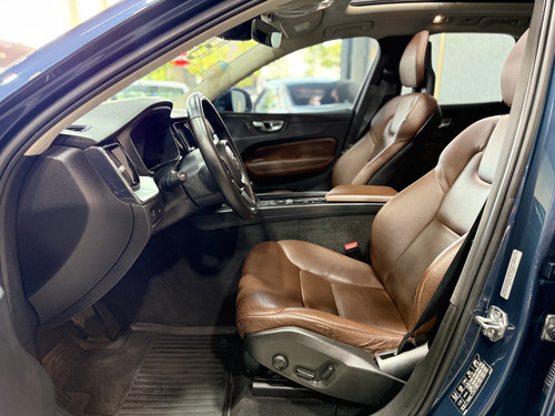 Volvo XC60 XC 60 T-5 MOMENTUM 2.0 254CV AWD 5P