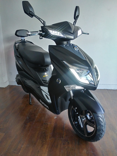 Imagen 9 de 25 de Scooter Electrico Hawk Sunra Litio 3000w Moto Eco Capital