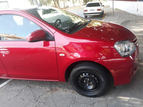 Imagem 5 de 12 de Toyota Etios 2017 1.3 16v X 5p
