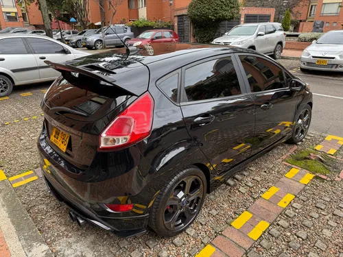 Ford Fiesta 1.6 St