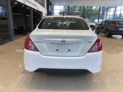Nissan Versa V Drive Plus At #09