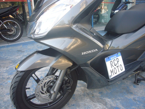 Imagem 2 de 10 de Honda Pcx 150 Cinza Ano 2017 Nova Unico Dono Troca Financia