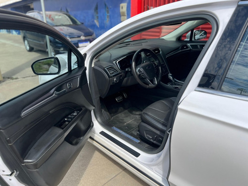 Ford Fusion 2.0 Hybrid Aut. 4p