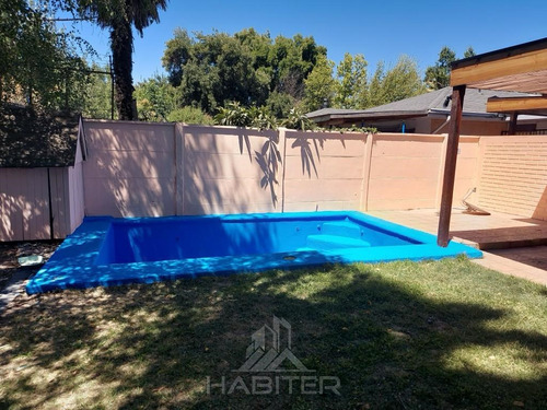 Casa En Venta De 3 Dorm. En Curicó