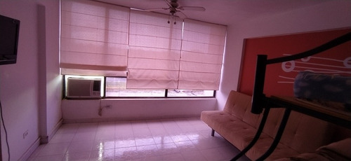 Imagen 4 de 10 de Bello Apartamento Tipo Estudio (higuerote)