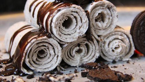 Imagen 4 de 6 de Máquina Y Emprendimiento Completo Helados Rolls Tailandes