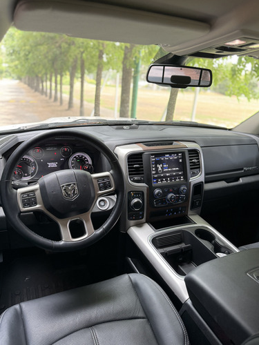 RAM 1500 5.7 Laramie Atx V8