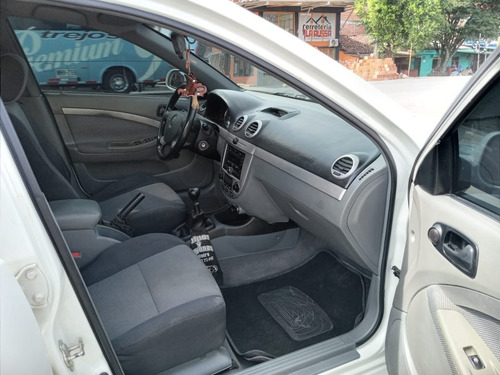 Chevrolet Optra Advance Sedan Mecanico Blanco Mod 2011