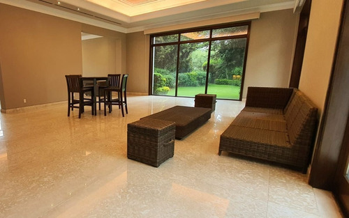 Imagen 14 de 30 de Venta Casa Con Alberca Y Jardín En Bosque Real