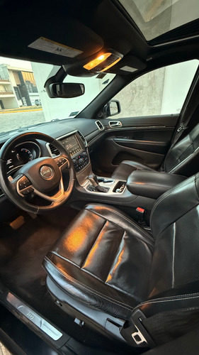 Jeep Grand Cherokee 3.6 Limited Lujo 4x2 Mt