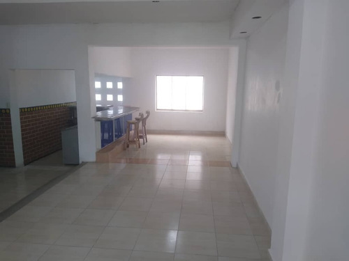 Imagen 19 de 30 de Casa Quinta En Venta En La Urbanización San Bernardino 04140997777 / 04125787777