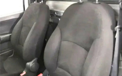 Imagem 8 de 9 de Fiat Strada 1.4 Cs Hard Working 2020