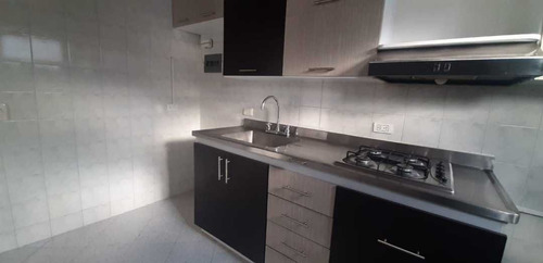 Imagen 5 de 12 de Se Vende Apartaestudio En Laureles