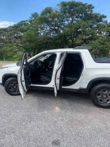 Fiat Toro 2.0 Freedom 4x4 4p