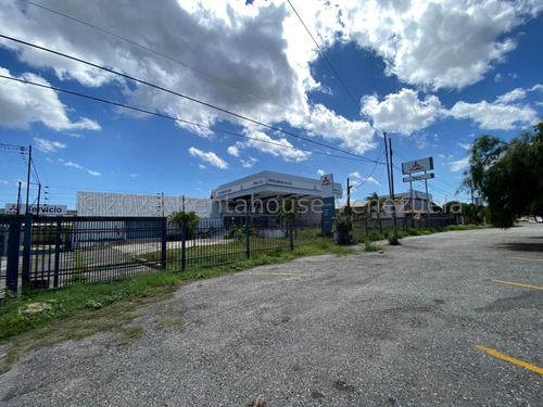 Local Comercial En Venta En Zona Industrial 2 Barquisimeto Lara,ven