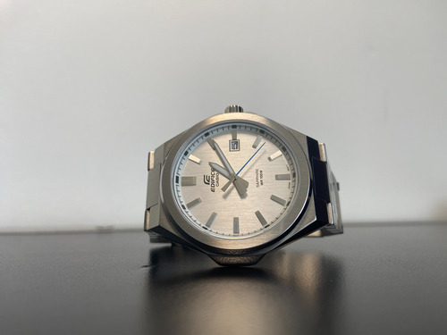 Reloj Casio Edifice Efb-108d-7avcr Blanco Plata. Plateado Plateado Blanco (Usado)