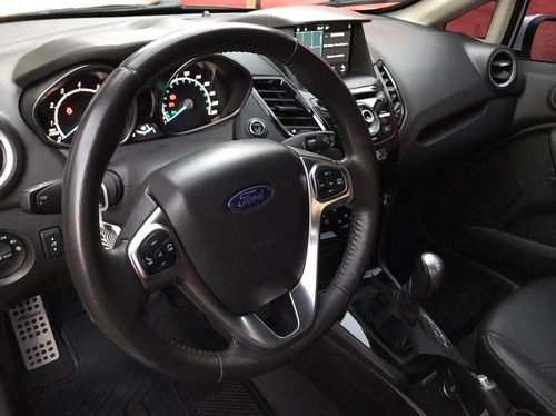 Ford Fiesta Kinetic Desingn Titanium