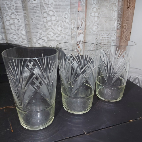 Imagem 6 de 9 de Copo Cristal 3 Unidades Suco 280ml Lapidado Antigo +1 Brinde
