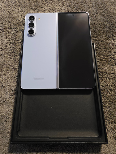 Samsung Galaxy Z Fold5 5g Dual Sim 1 Tb Azul Claro 12 Gb Ram (Usado)