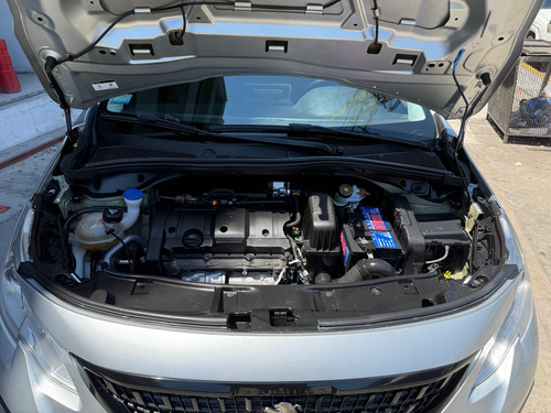 Peugeot 2008 1.6 Feline