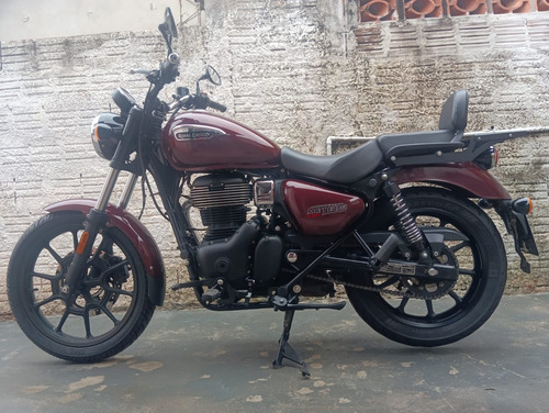 Royal Enfield Meteor 350 Impecável