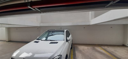 Departamento En Venta De 2 Dorm. En Valparaíso
