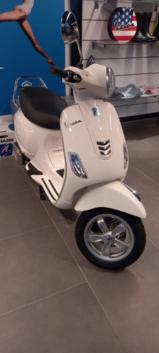 Imagen 10 de 11 de Vespa Vxl 150 Entrega Inmediata