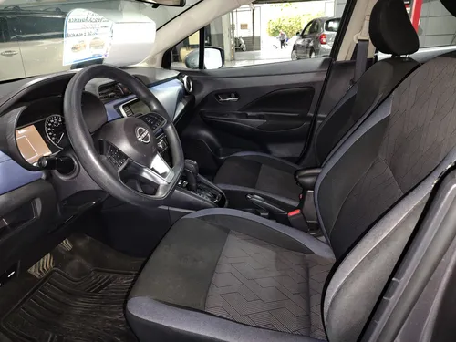 Nissan Versa 1.6 Advance Cvt