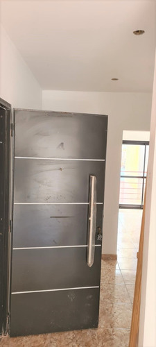 Imagen 4 de 16 de Departamento 3 Ambientes A Estrenar Con Balcón Al Frente!