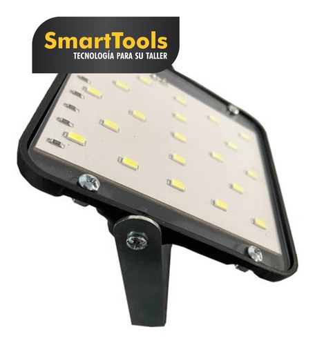 Imagen 1 de 4 de Portatil Reflector Luz 12v Con Iman 21 Leds Pdm E16