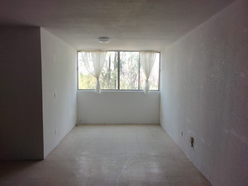 Imagen 2 de 10 de Venta Departamento En Fraccionamiento Lomas Verdes, Naucalpa