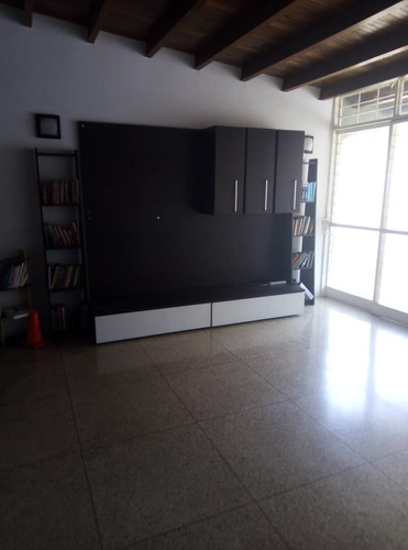 Imagen 9 de 14 de Venta De Casa En Macaracuay Calle Terepaima