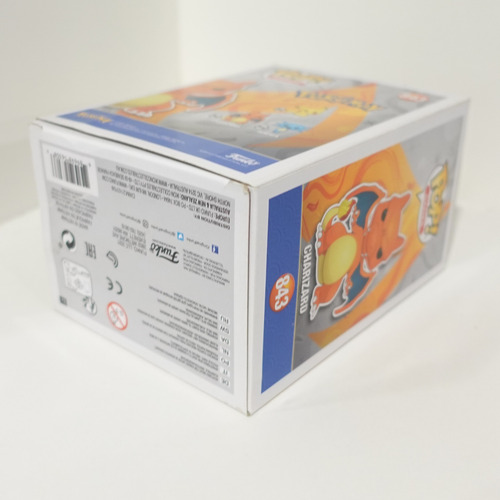 Funko Pop! Games Pokemon - Charizard 943 (Usado)