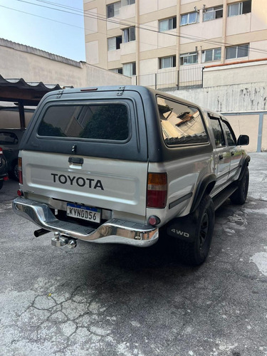Toyota Hilux 3.0 Srv Cab. Dupla Turbo 4x4 4p