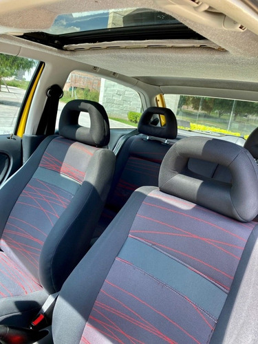 Imagen 12 de 13 de Seat Ibiza Sport Surf