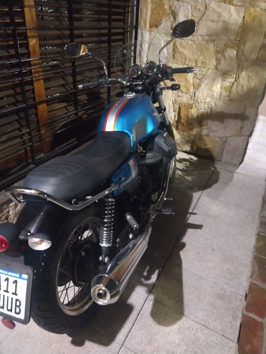 Moto Guzzi V7 Special 3