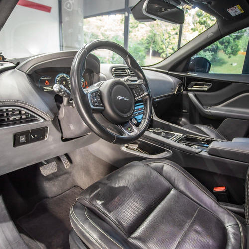 Imagen 13 de 14 de Jaguar F-pace Sport 3.0 V6 T