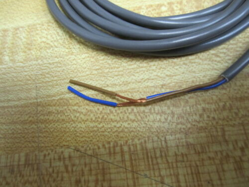 Omron E2e-x2d1-n Proximity Switch E2ex2d1n Ccg