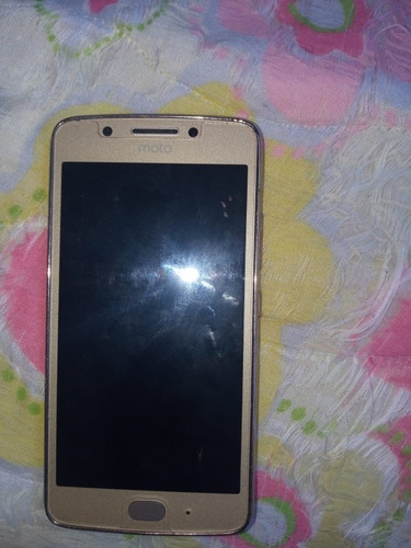 Imagem 1 de 3 de Vendo Motorola Moto G5 32gb Dourado