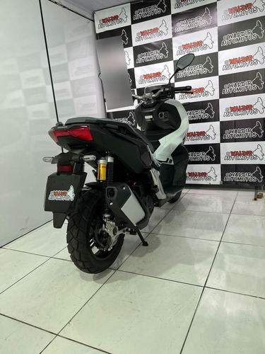 Imagem 8 de 11 de Honda Adv 150