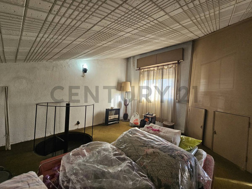 Venta De Casa 3 Ambientes En San Antonio De Padua. Apta Credito.