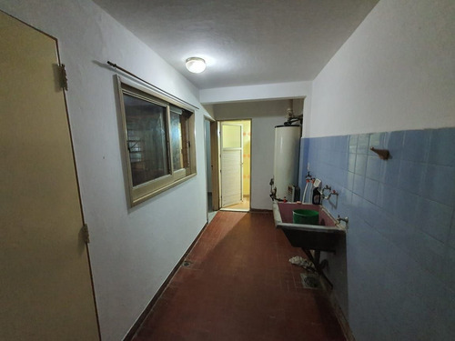 Imagen 13 de 19 de Casa En Venta En José C Paz